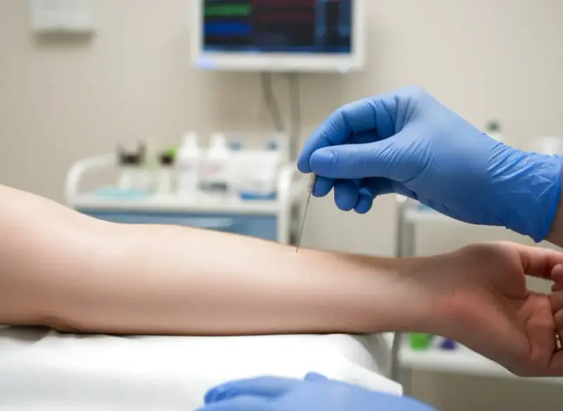 Badanie EMG: kluczowe informacje o przebiegu, przygotowaniu i wskazaniach w diagnostyce chorób nerwowo-mięśniowych